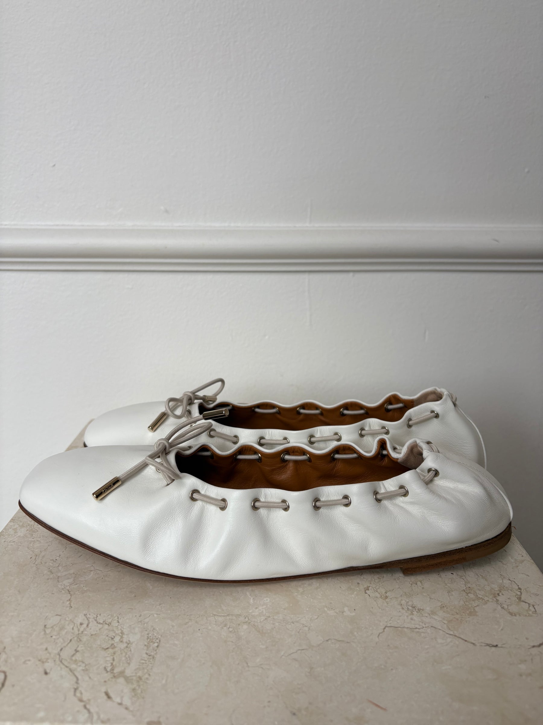 Chloé White Leather Laced Ballet Flat, 40