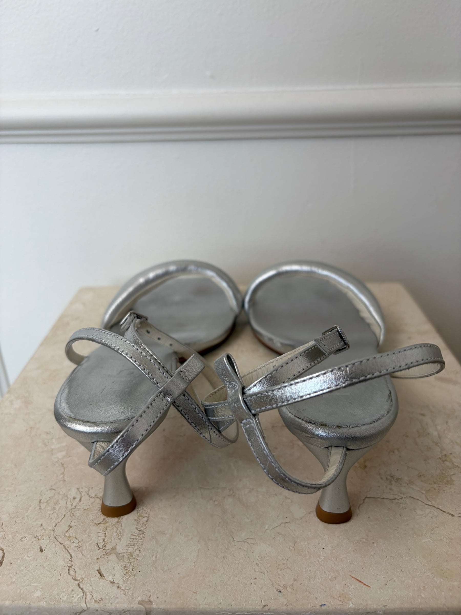 Tibi Silver Padded Leather Strappy Kitten Heel, 38