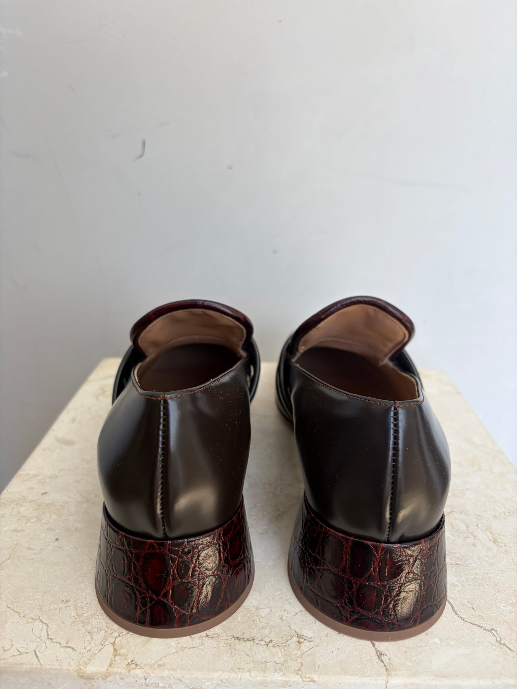 Chloé Brown Cross Embossed Leather Heeled Loafer, 39