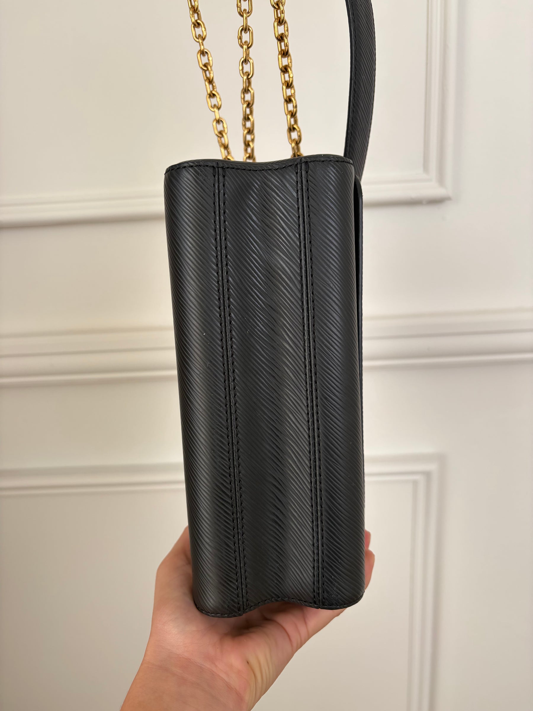 Louis Vuitton Black Epi Leather Twist Shoulder Bag