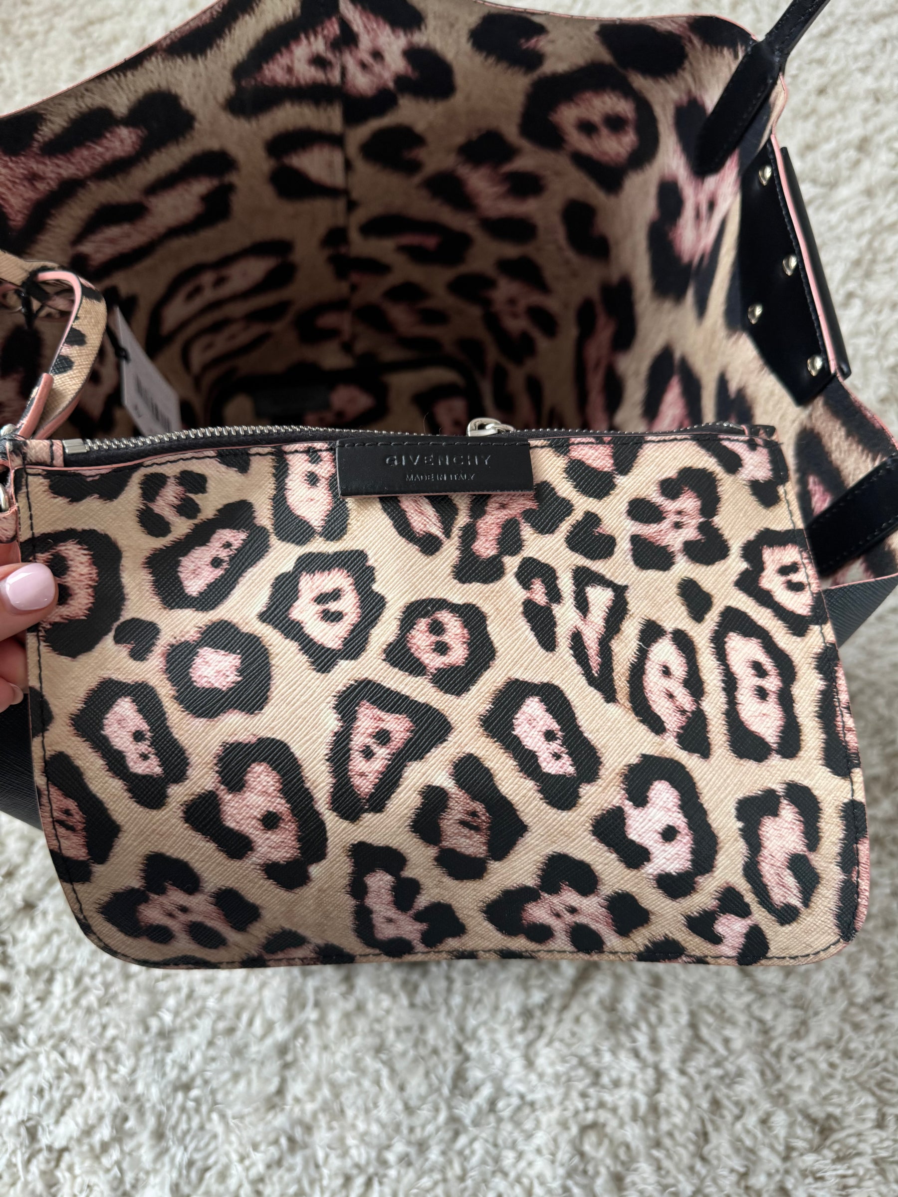 Givenchy Large Black Canvas Tote Leopard Linning With Pouch