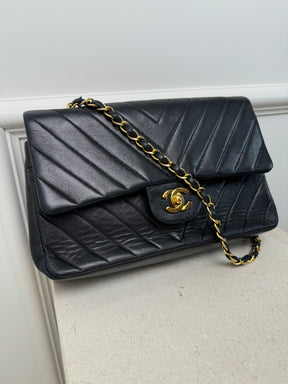 Chanel Black Chevron Leather Small Classic Flap