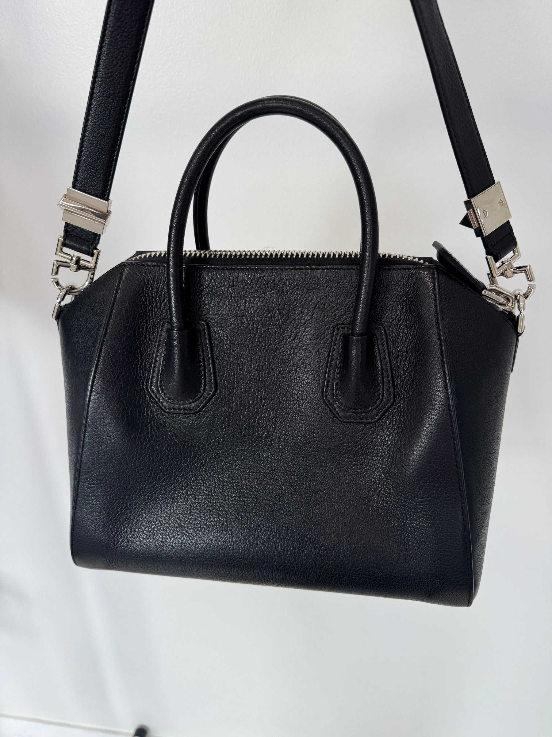 Givenchy Antigona Black Small