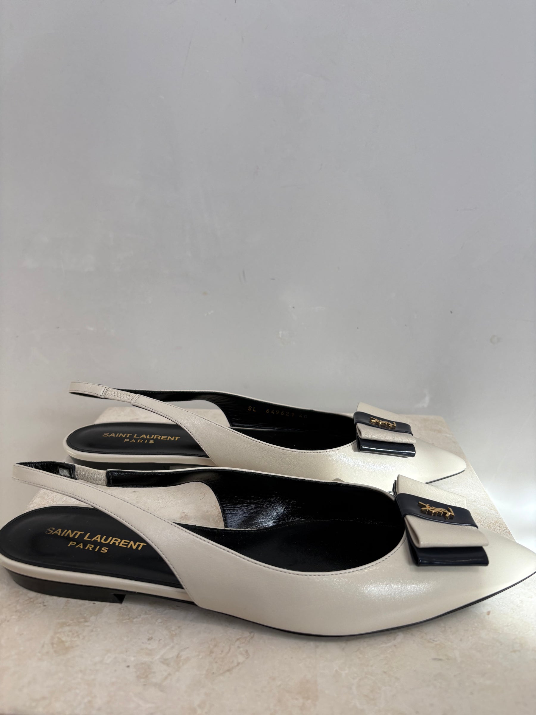 Saint Laurent Ecru and Navy Leather Pointed Logo Slingback Flats, 40