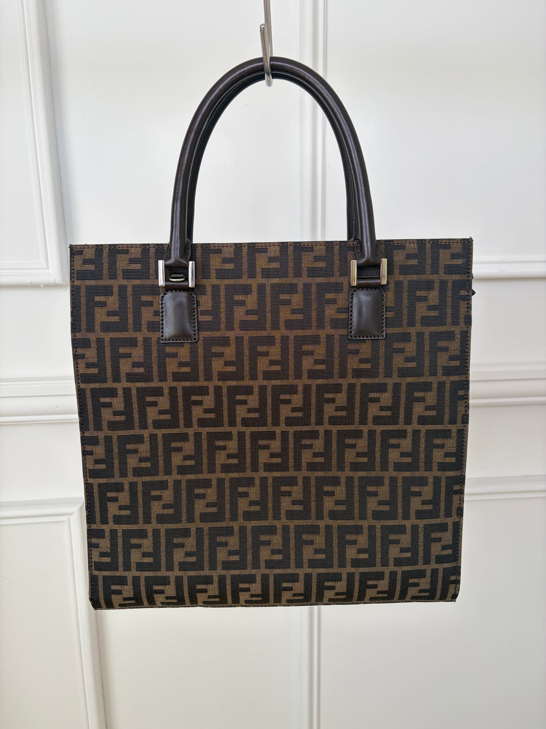 Fendi Canvas Monogram Log.o Tote