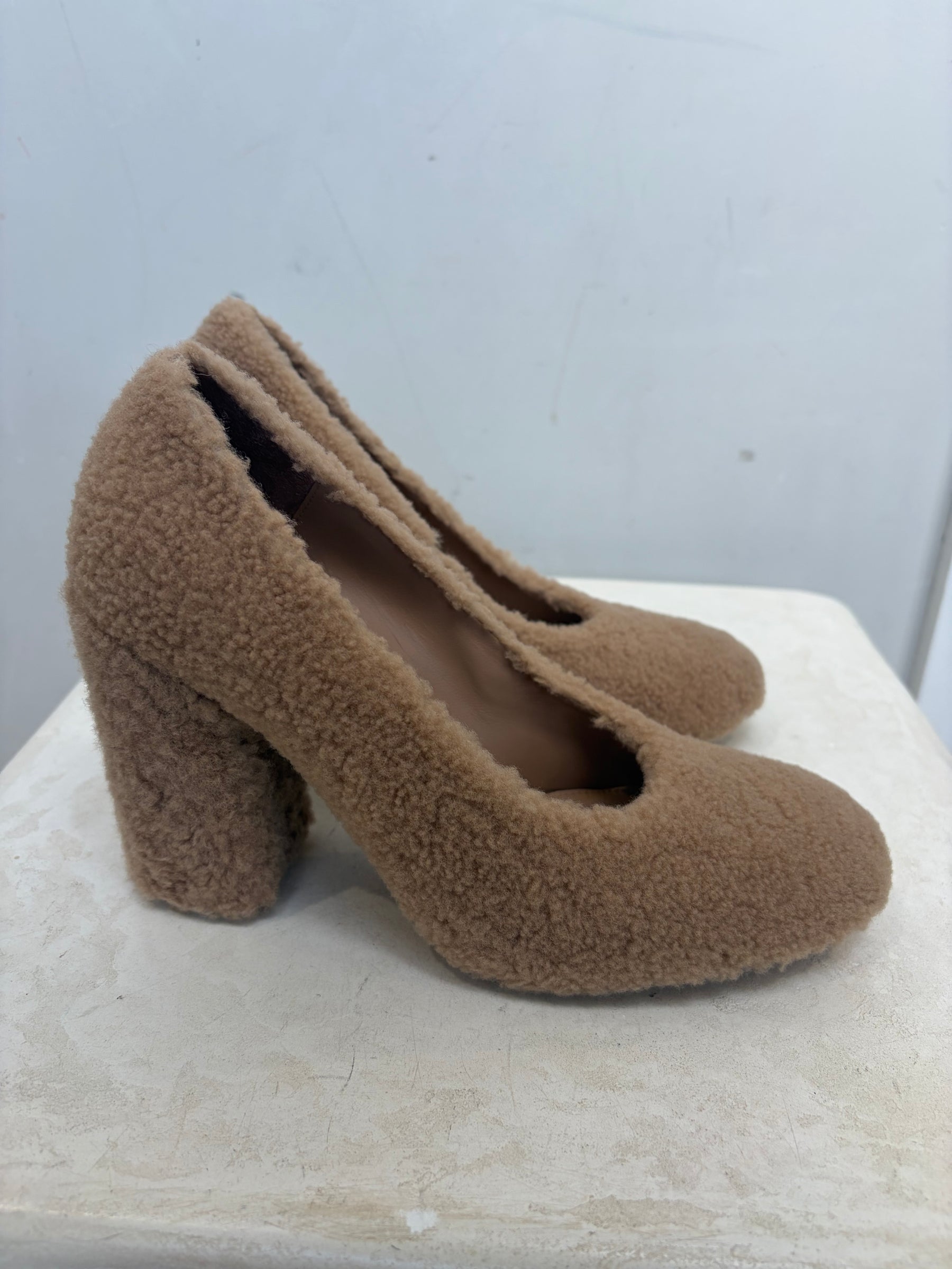 Scanlan Theodore Shearling Pumps Beige, 40