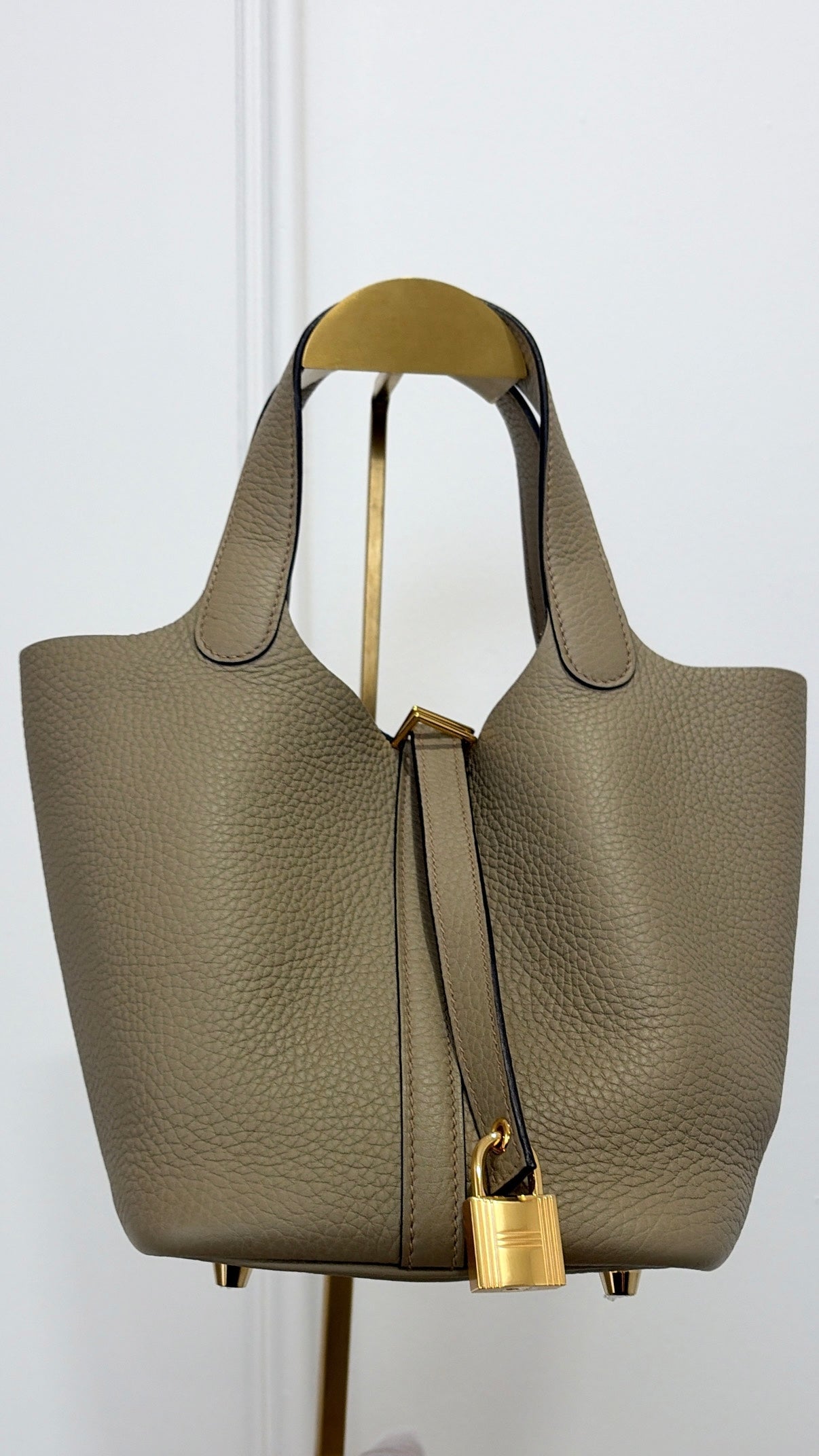 Hermes Sac Picotin Lock 18 In Beige