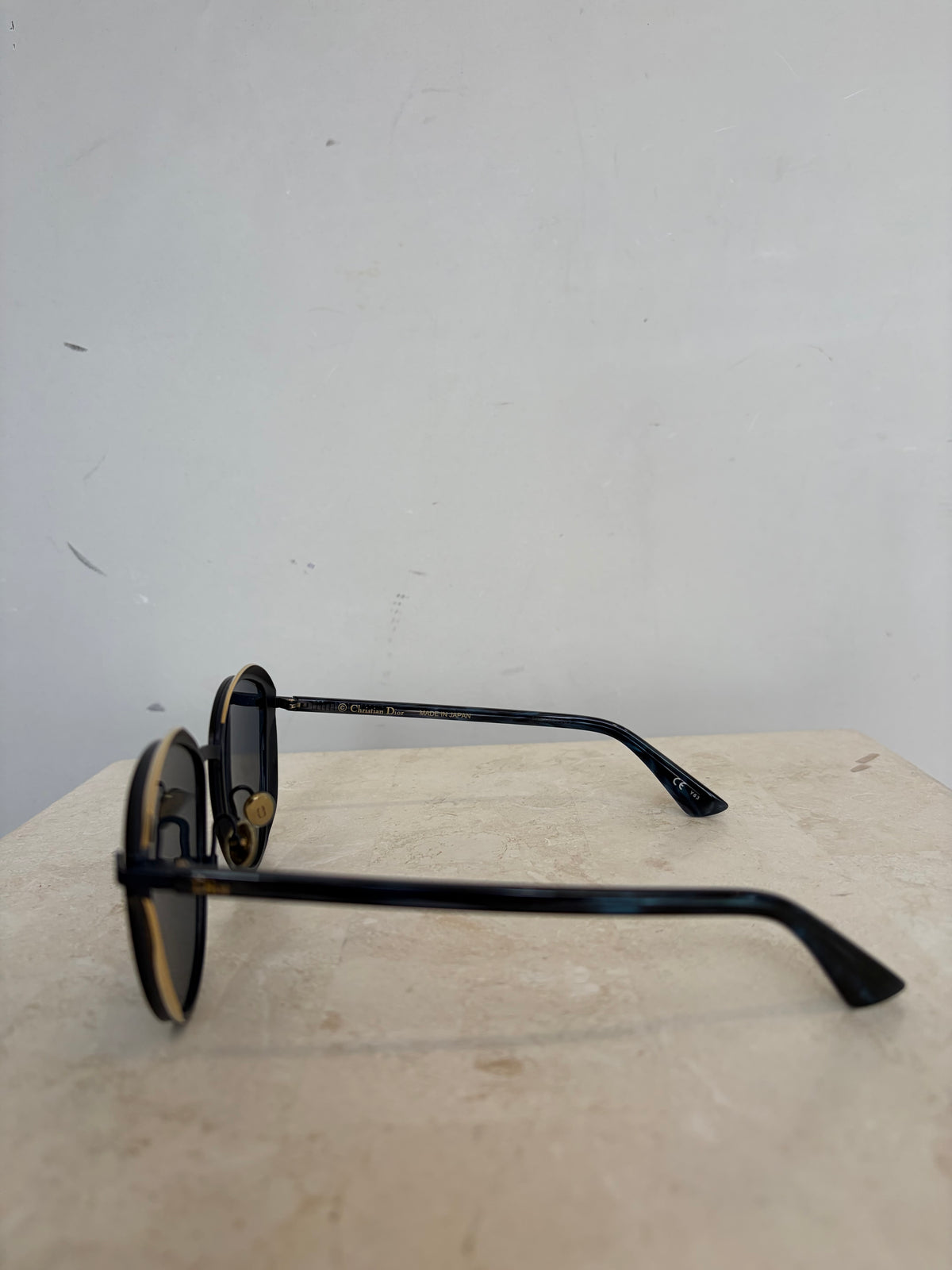 Dior Murmure Sunglasses In Black Gold