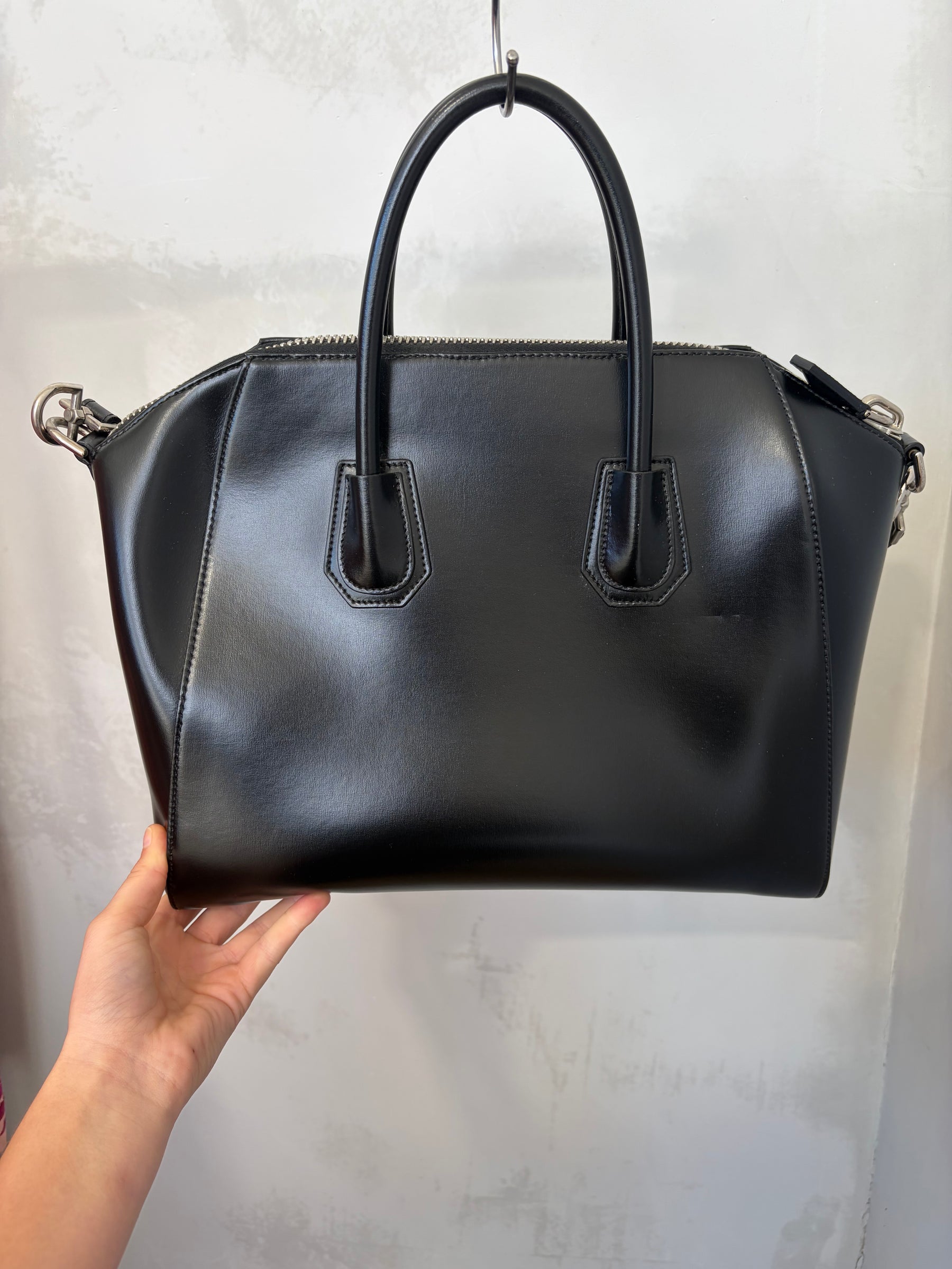 Givenchy Black Leather Large Antigona Bag