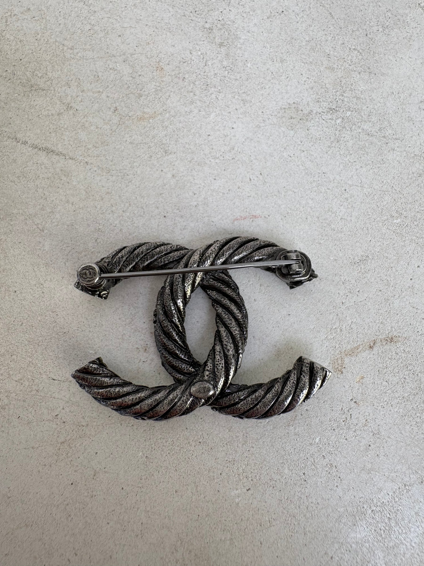 Chanel Ruthenium Twisted CC Brooch