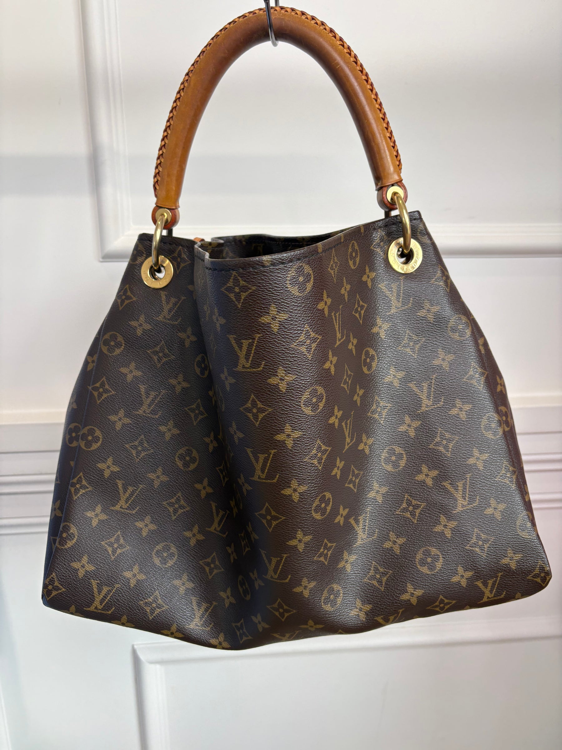 Louis Vuitton Canvas Monogram Artsy Bag