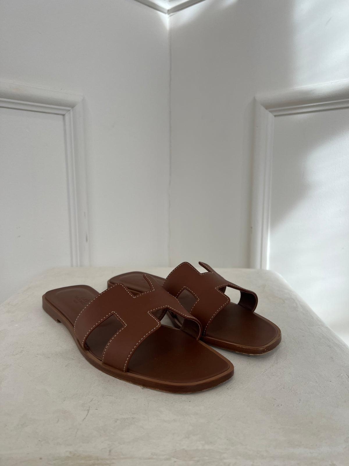 Hermès Gold Oran Sandals, 39