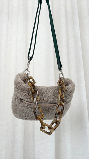 Gabriella Frantzer Cozy Belt bag In dust Aloe Square chain Honey