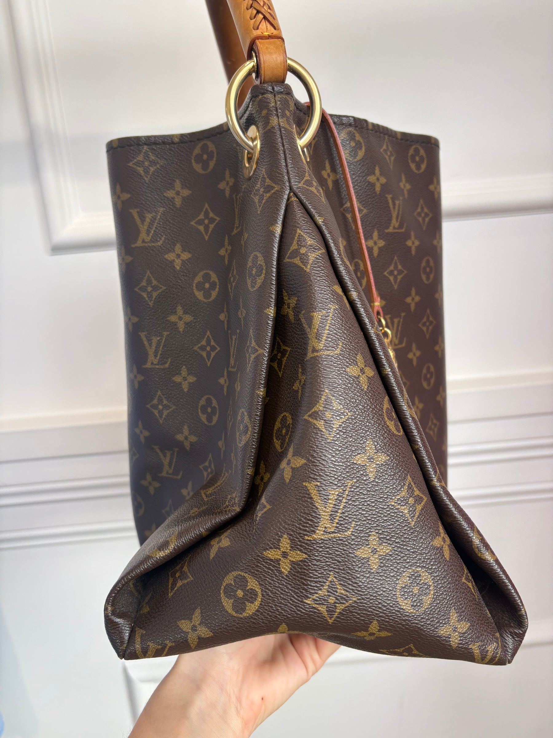 Louis Vuitton Canvas Monogram Artsy Bag