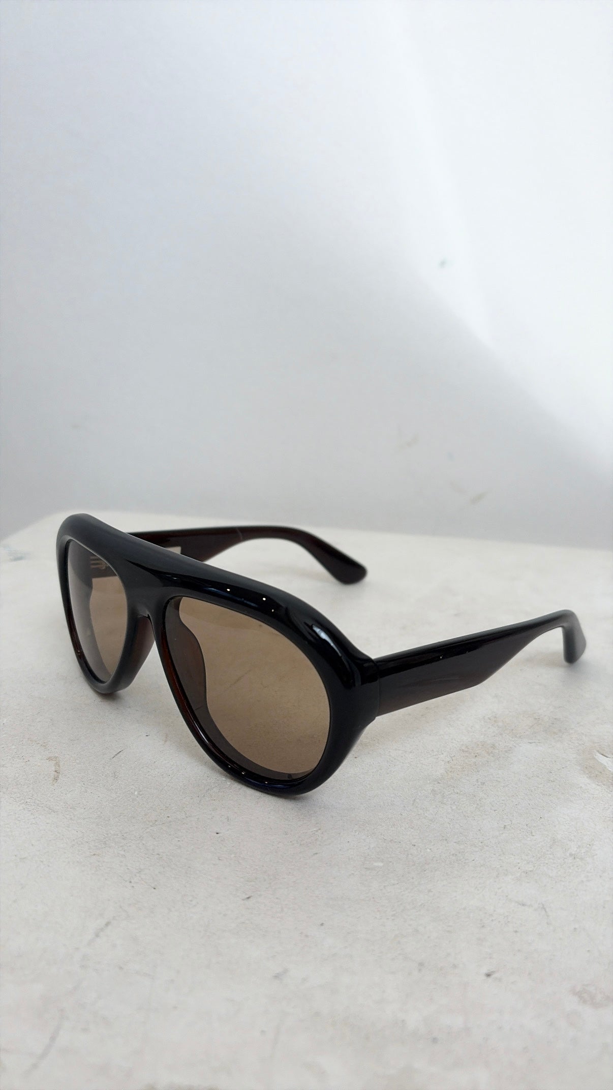 Chimi Black Pilot Sunglasses