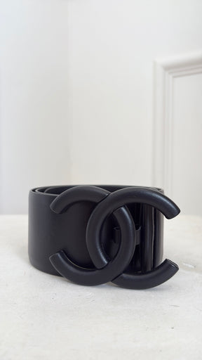 Chanel Black on Black Leather CC Belt, 80