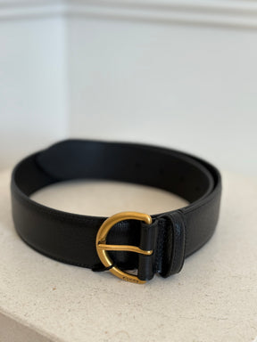 Gucci Black Leather Curved Buckle Belt, 70