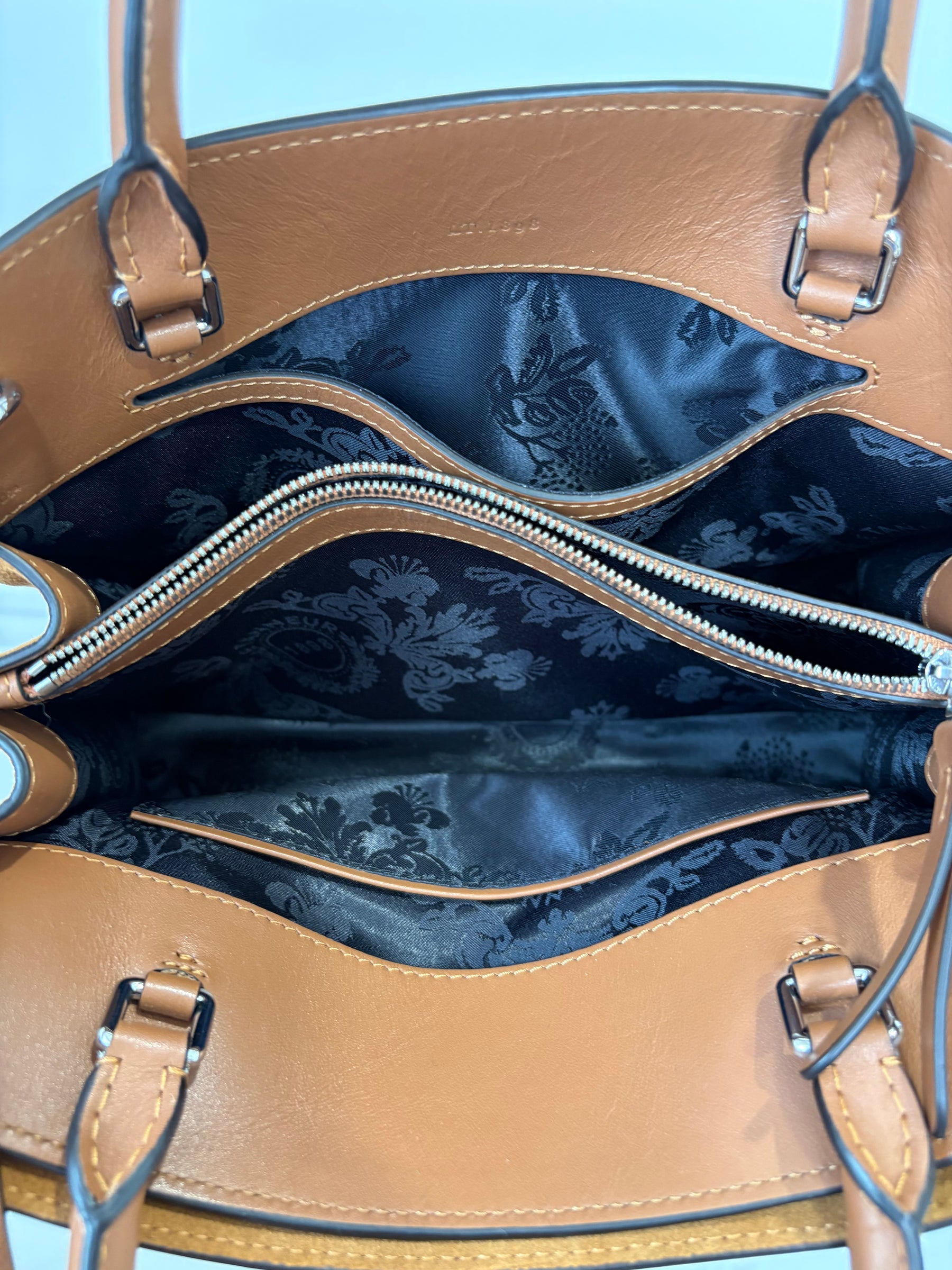 Le Tanneur Tan Leather Medium Emie Tote