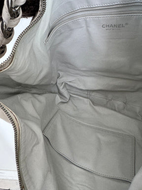 Chanel Calfskin Modern Chain Hobo White handbag, 2006