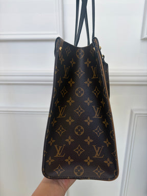 Louis Vuitton Canvas Monogram On the Go Tote