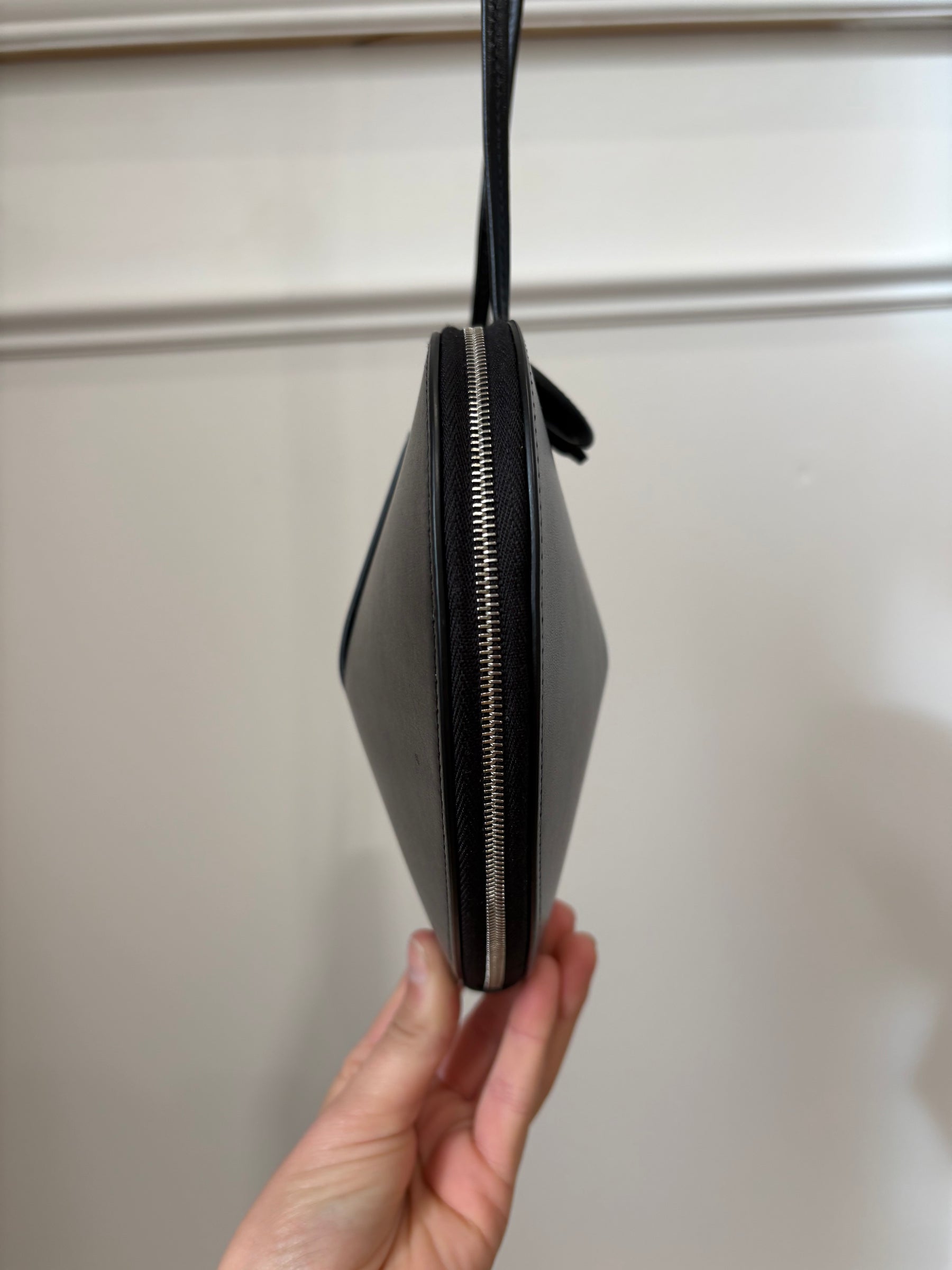 Alaïa Le Coeur Heart Shaped Bag Black
