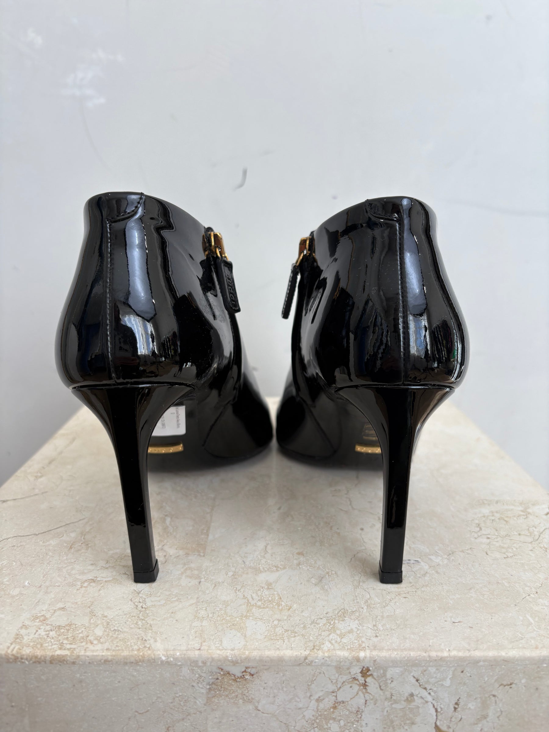 Gucci Black Patent Leather Pointed Ankle Boots, 37