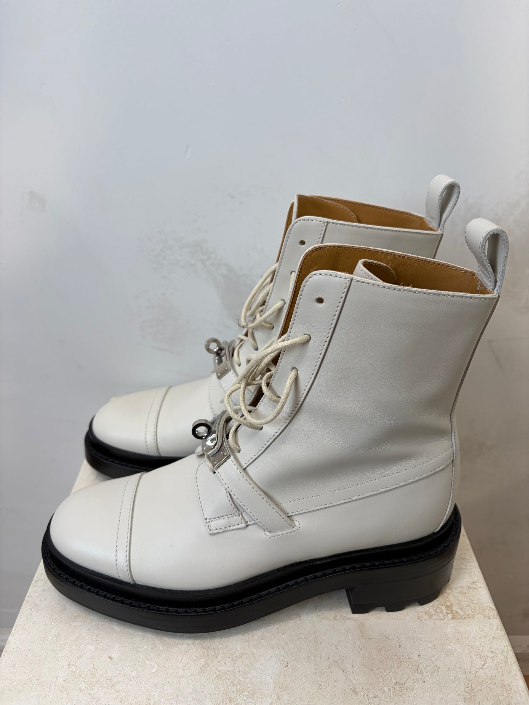 Hermès White Leather 'Funk' Kelly Buckle Ankle Boot, 36