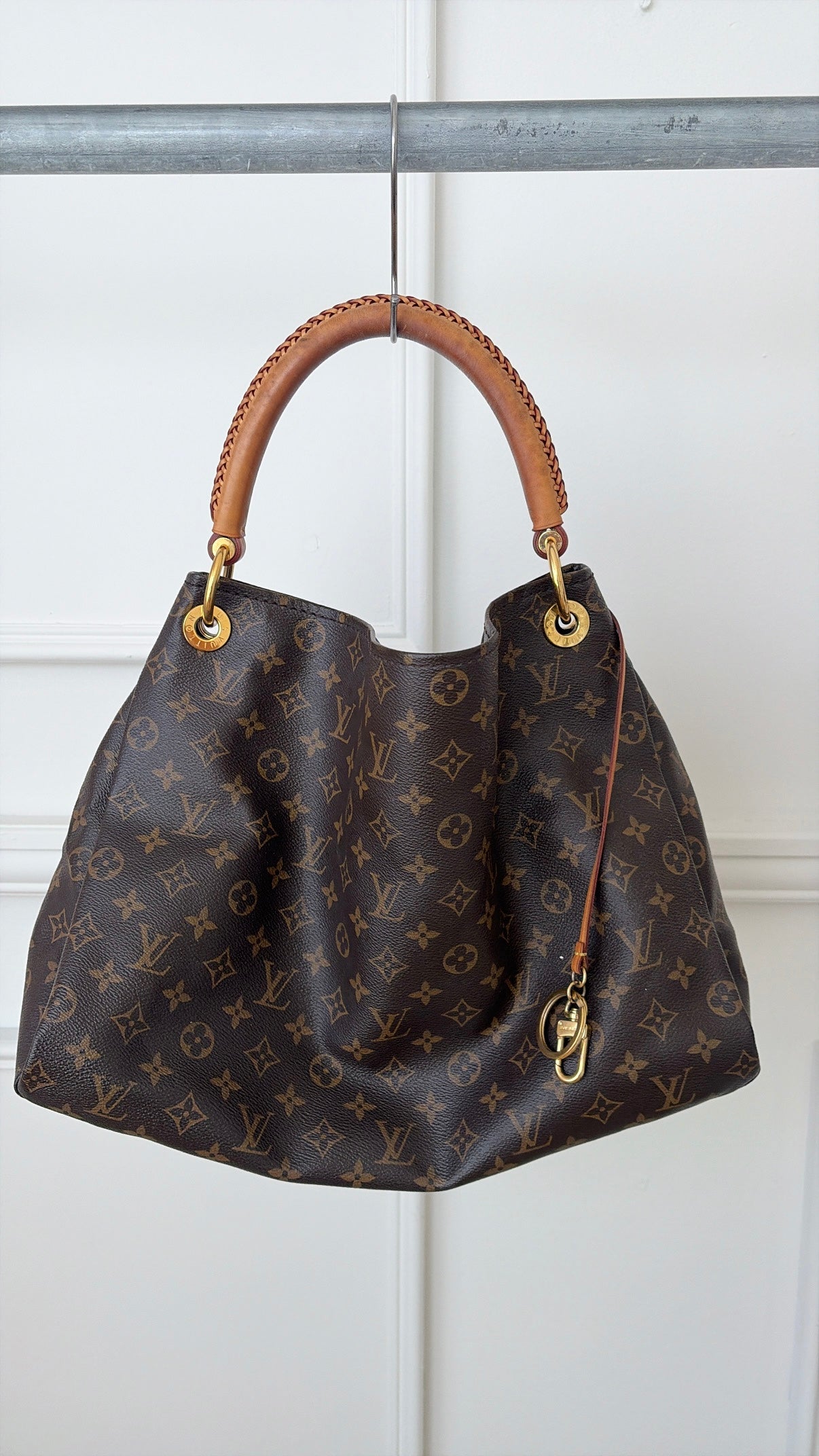 Louis Vuitton Canvas Monogram Artsy Bag