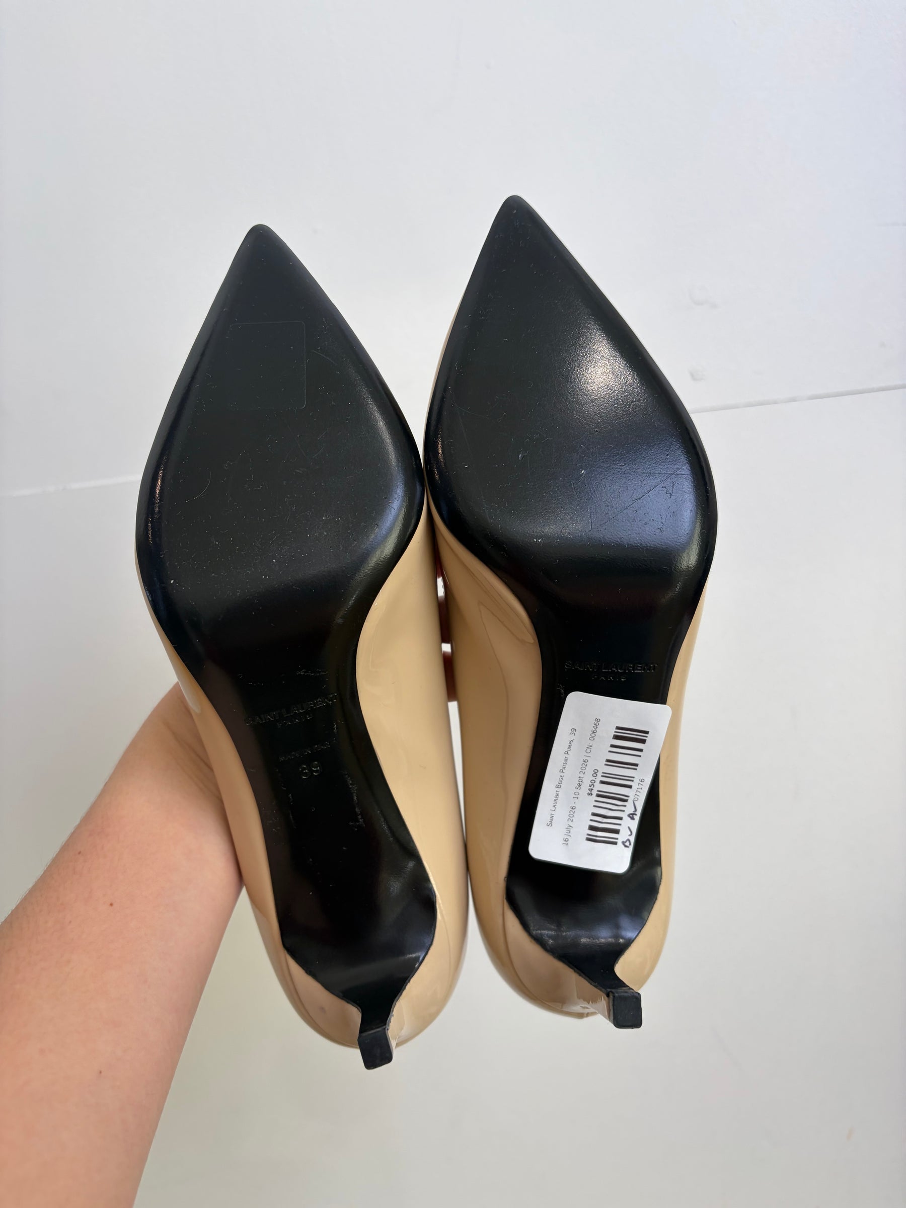Saint Laurent Beige Patent Pumps, 39