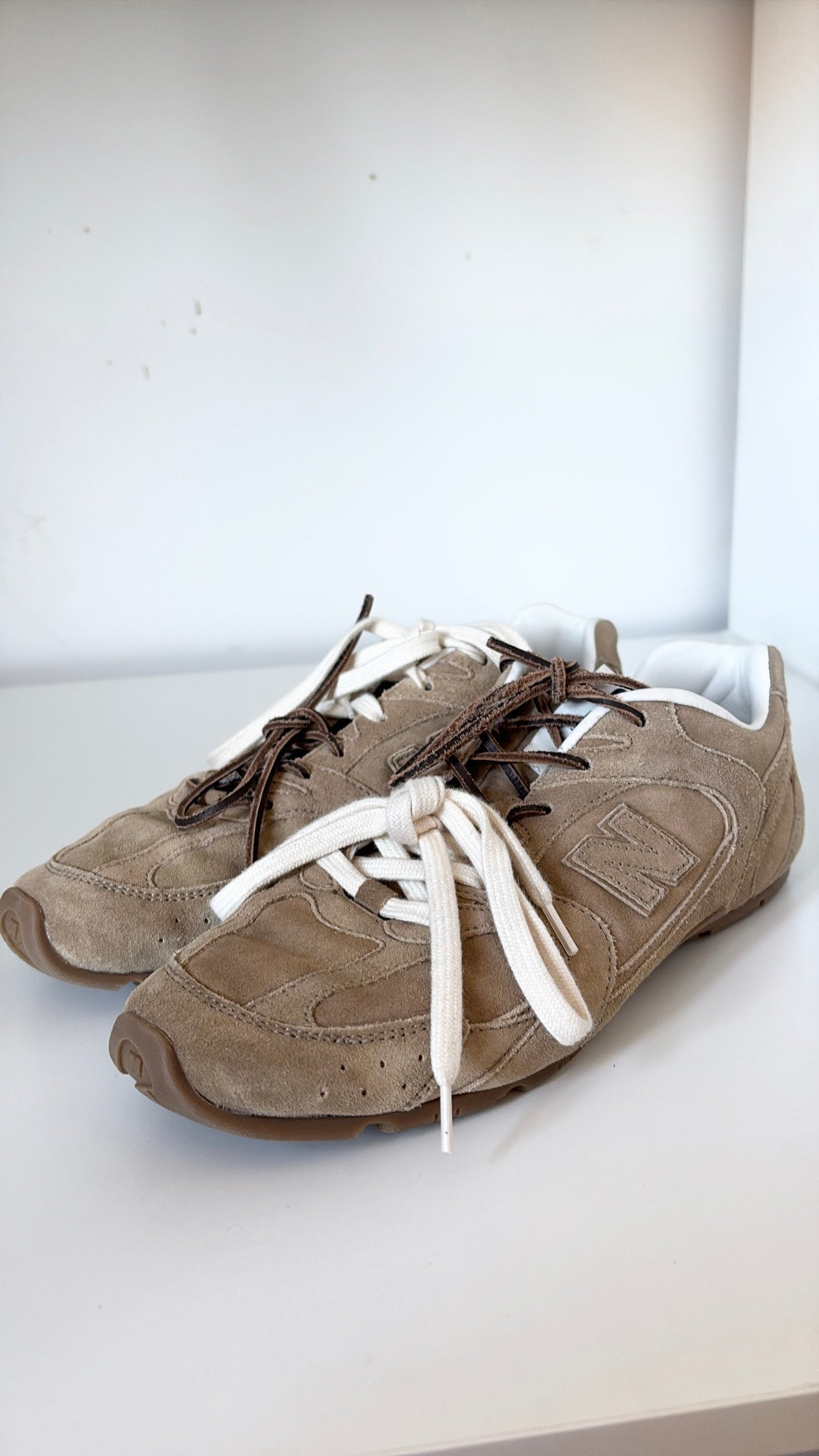 Miu Miu x New Balance Beige Suede 530 Sneakers, 40