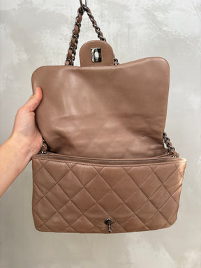 Chanel Accordian Flap Bag In Quilted Lambskin Light Brown