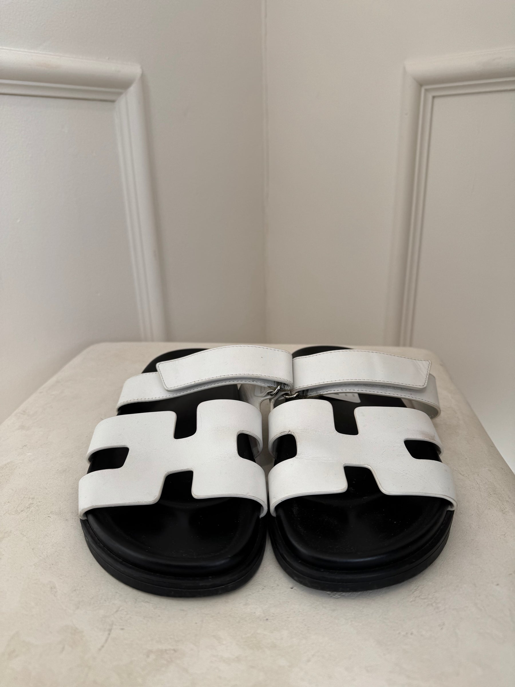 Hermès White Leather Chypre Sandals, 39.5