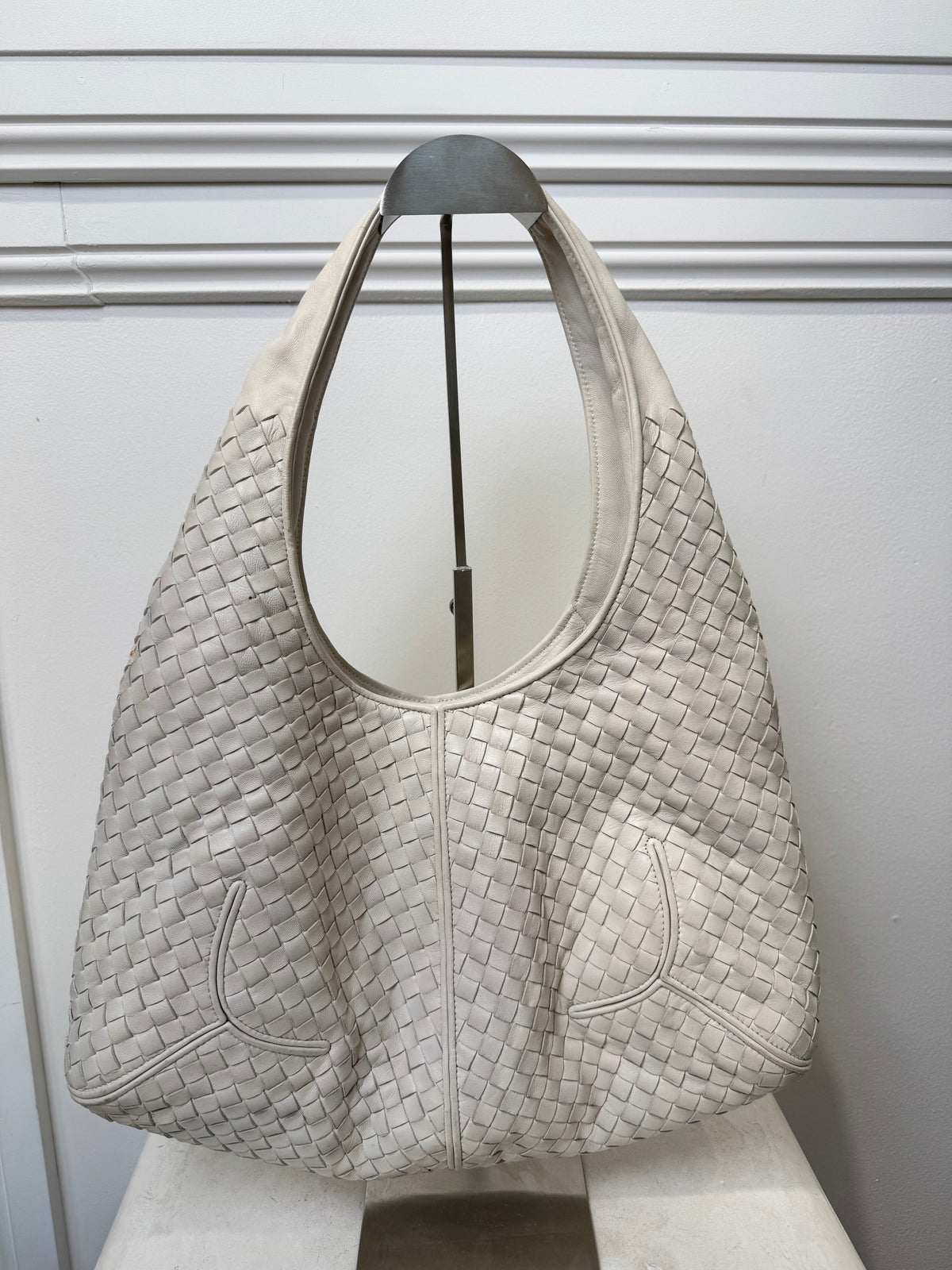 Bottega Veneta White Intrecciato Leather Hobo Shoulder Bag