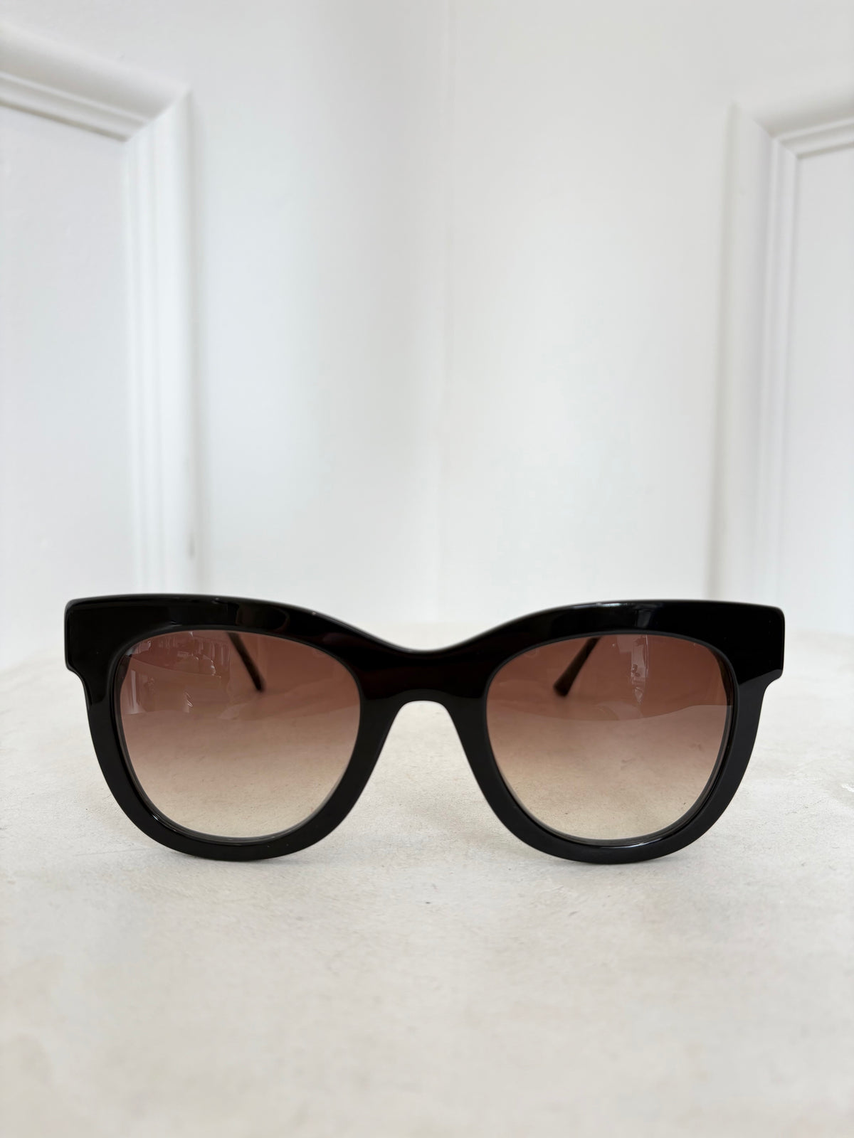 Tierry Lasry Sexxxy Sunglasses Black With Gold Hardware