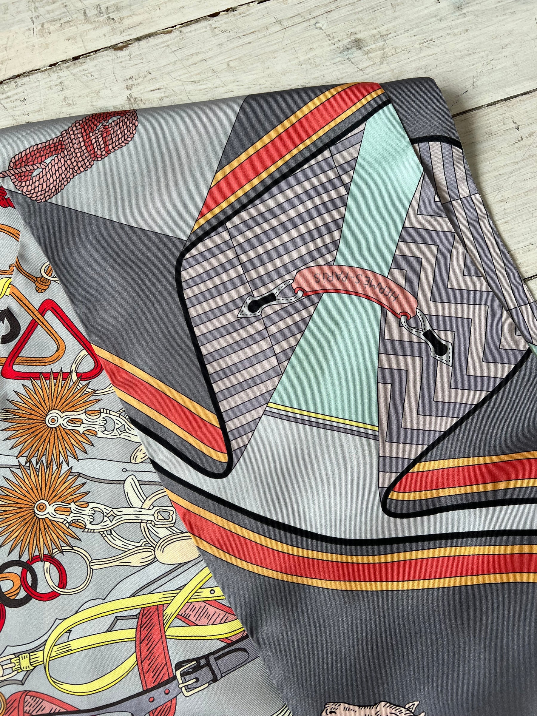 Hermès Printed Silk Scarf Grey And Orange
