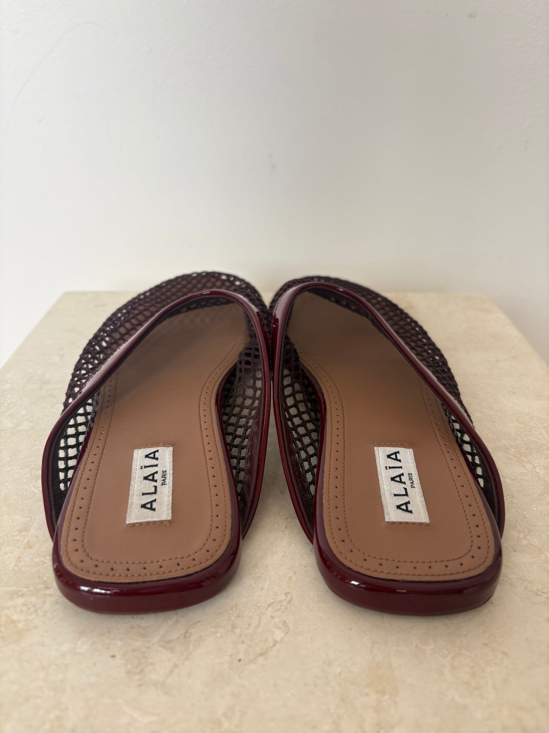 Alaia Fish Net Slides In Burgundy, 38