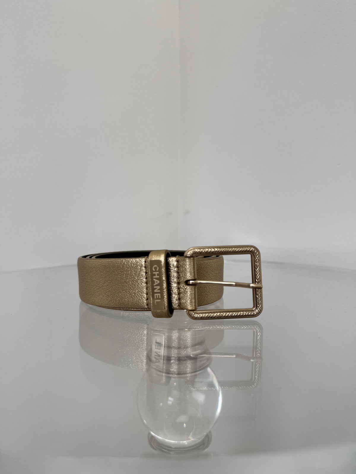 Chanel Gold Tone Leather Belt, 30/32
