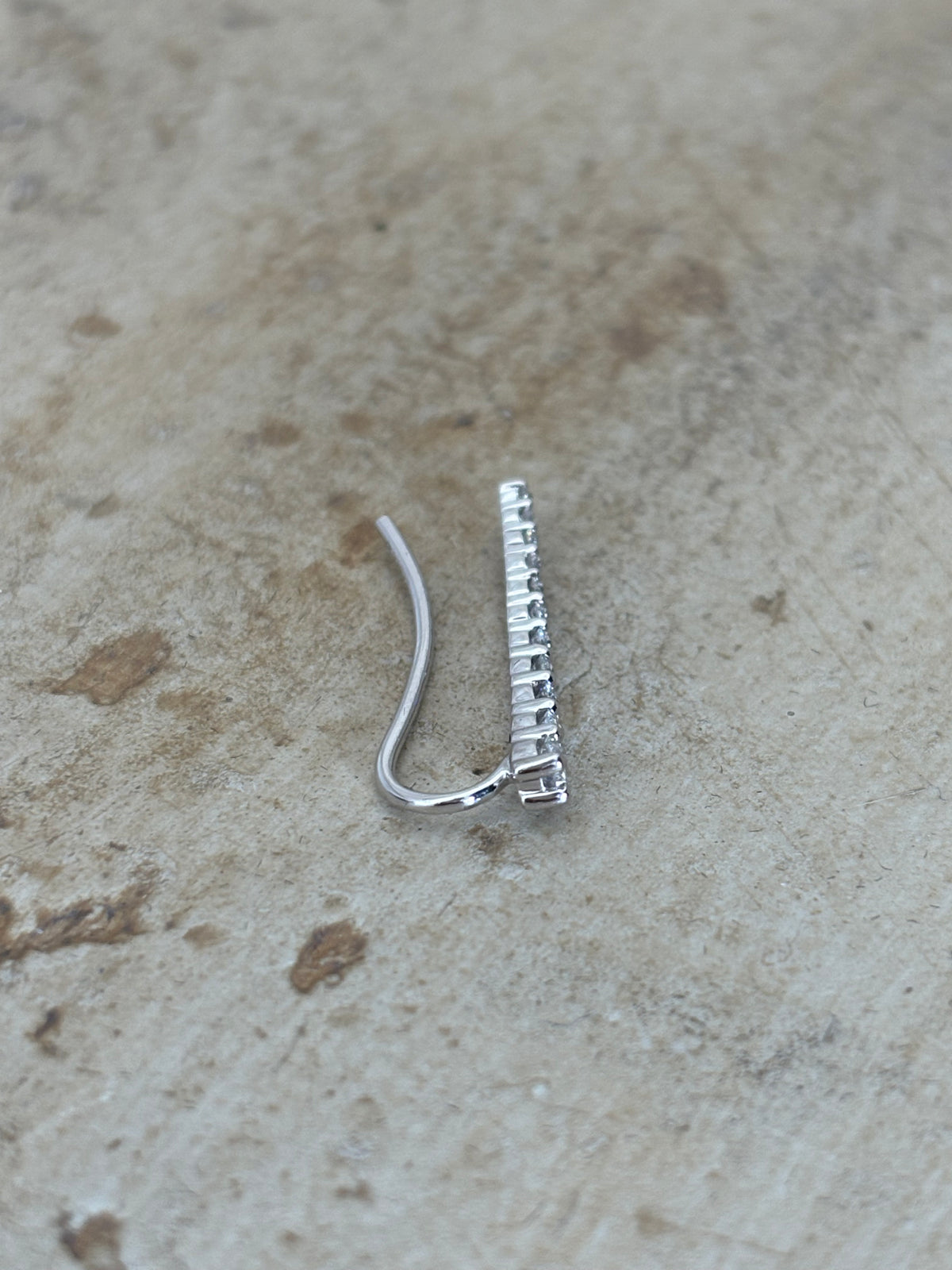 Allinka DASHA Medium Diamond Ear Cuff Single