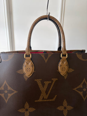 Louis Vuitton MM On the Go Monogram Tote
