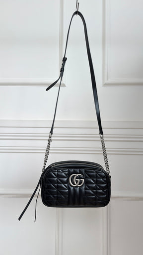 Gucci Black Leather Marmont Camera Bag