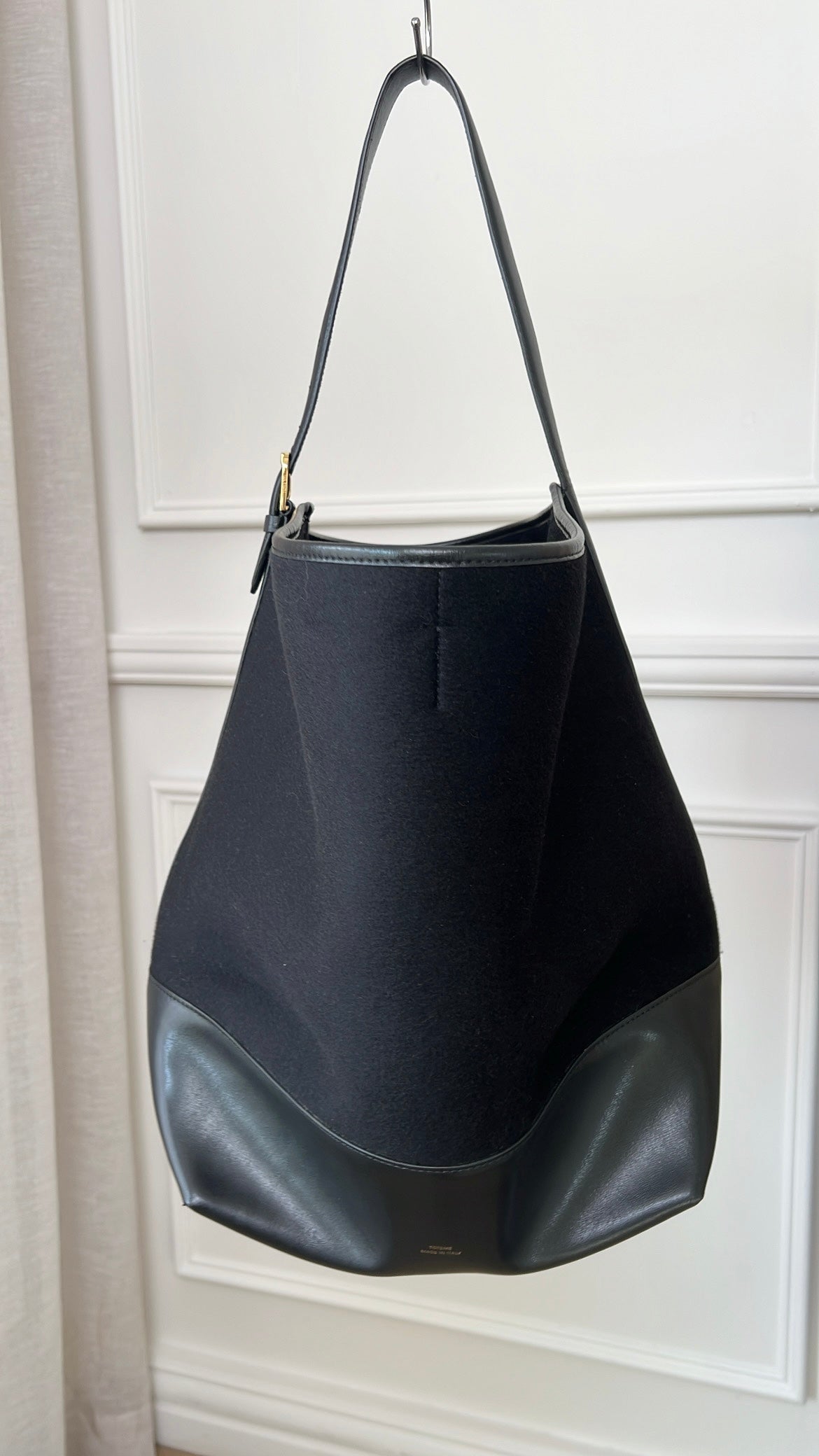 Totême Felt And Leather Belted Tote Black