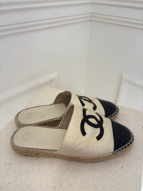 Chanel Cream Irredescent With Black Espadrille Mules, 36