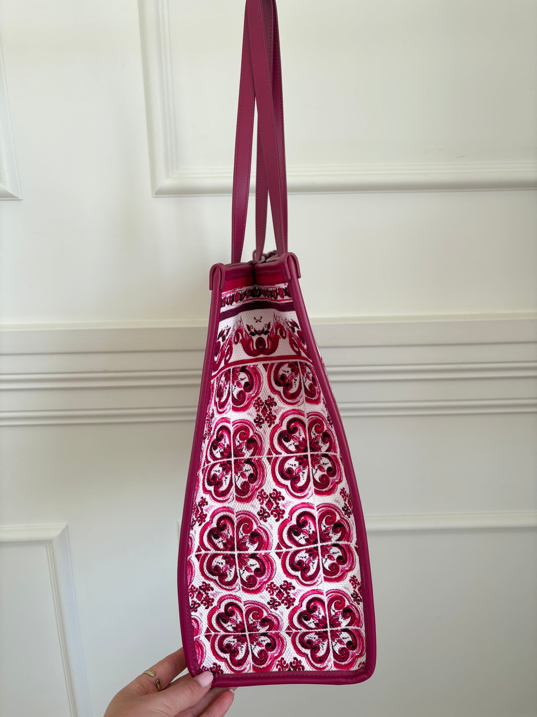 Dolce & Gabbana Canvas And Leather Floral Printed Tote Magenta, OS