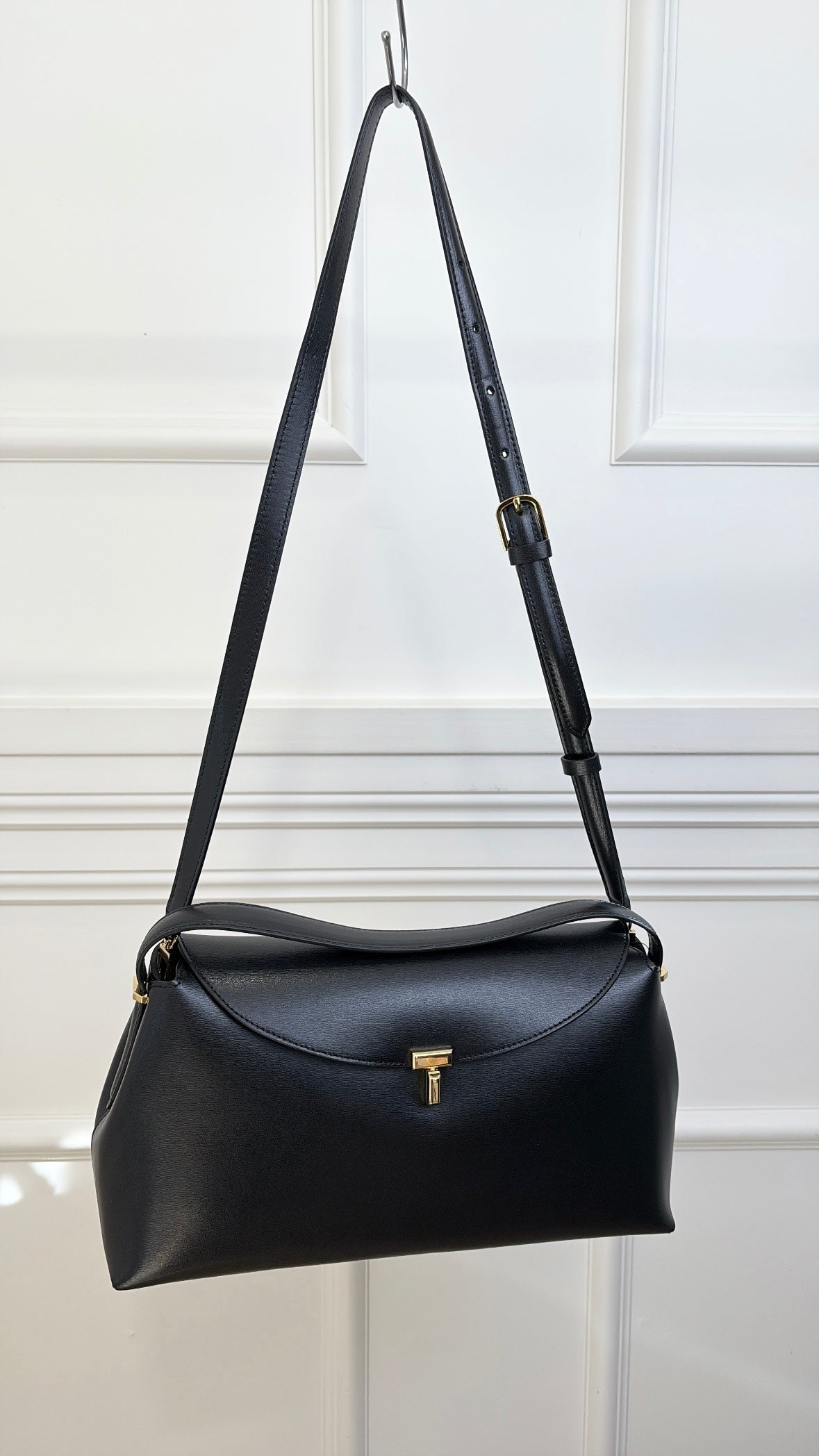 Totême Black Leather T Lock Shoulder Bag