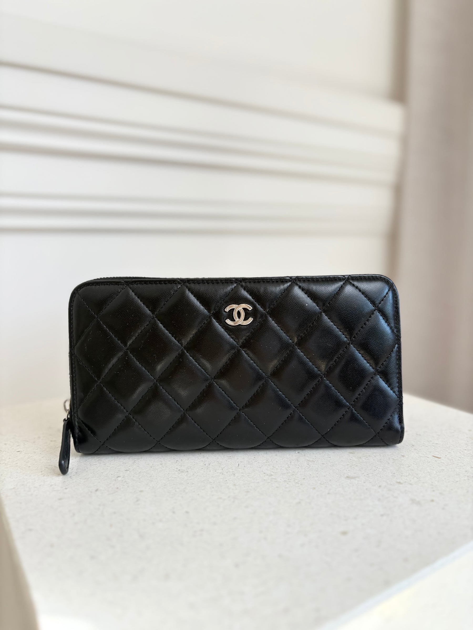 Chanel Black Lambskin Leather Classic Zipped Wallet