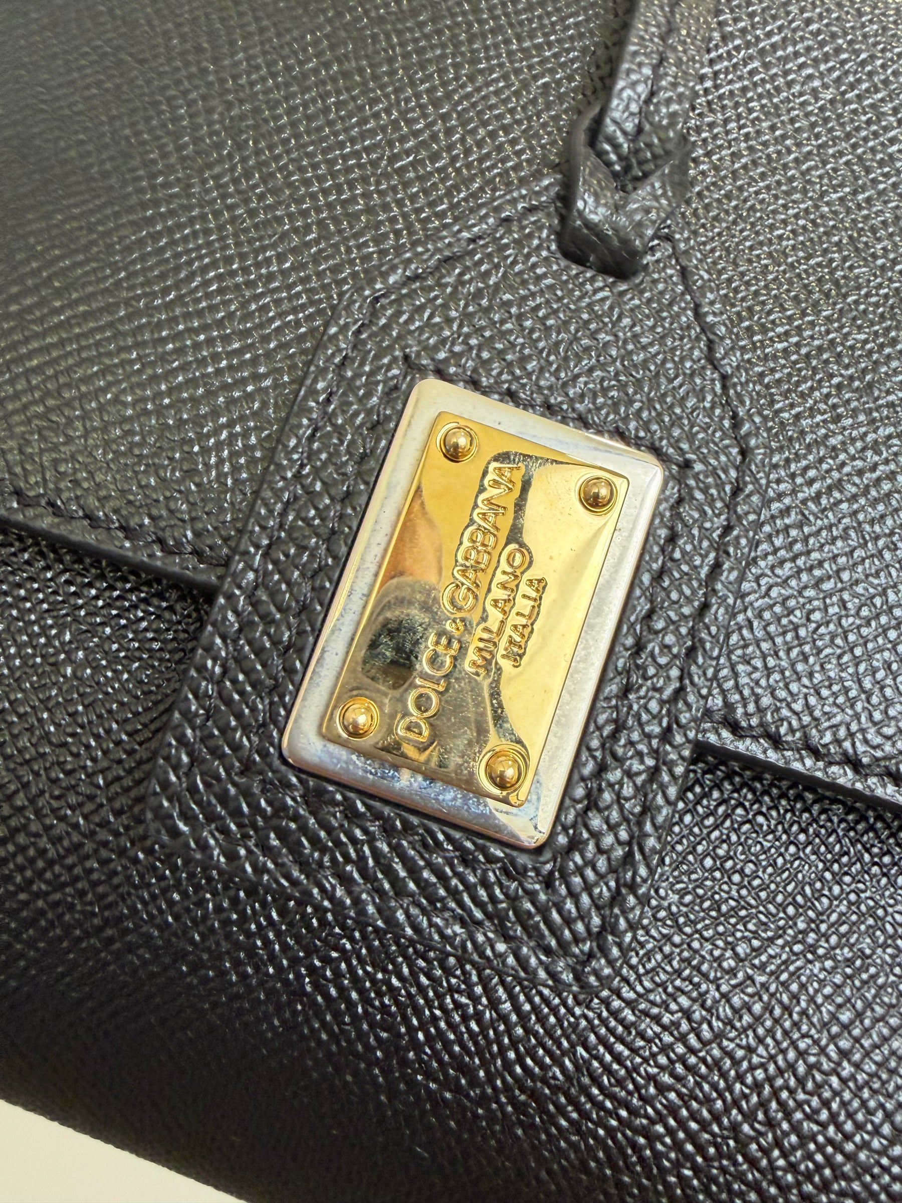 Dolce Gabanna Sicily Bag With Scarf