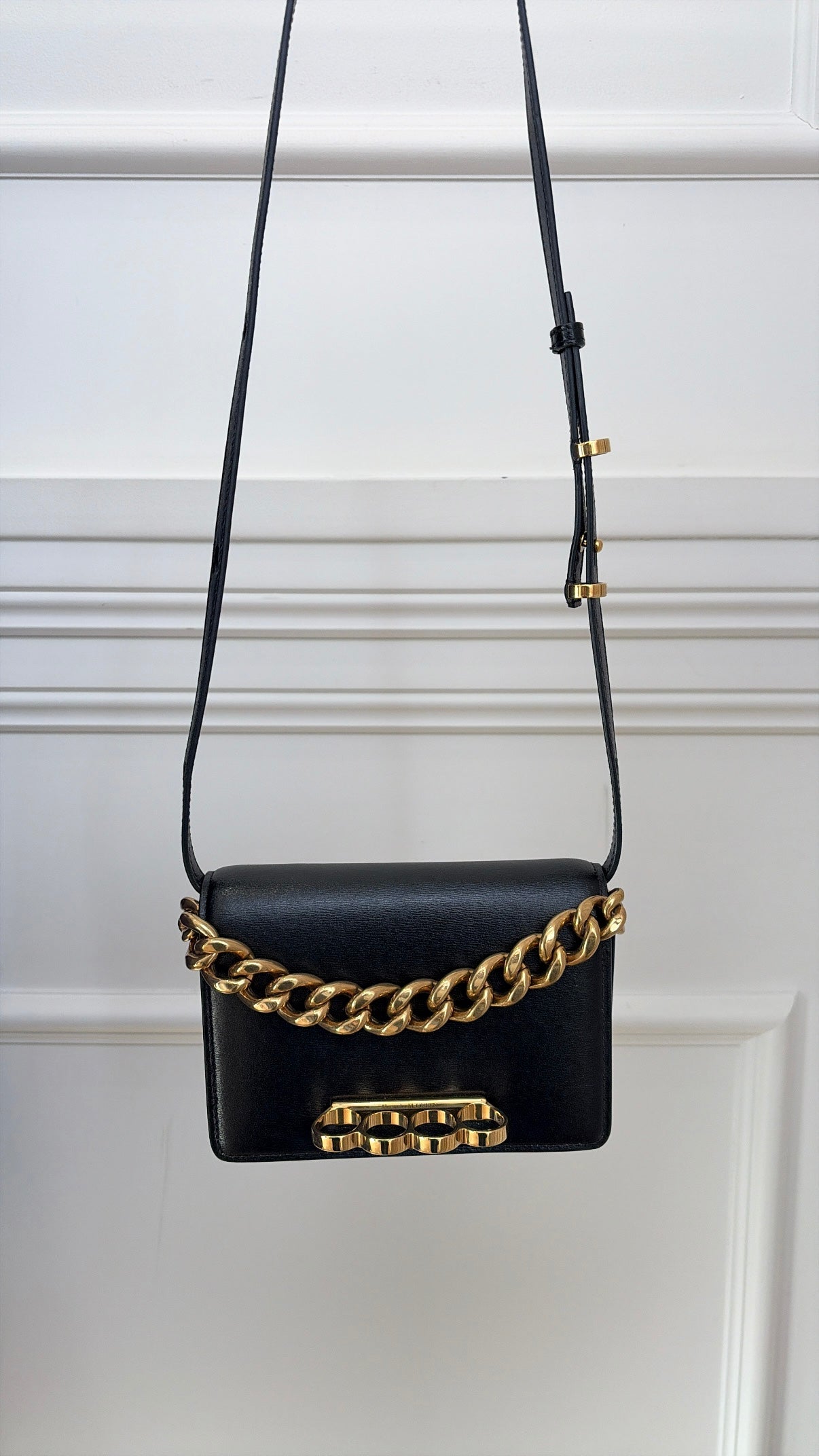 Alexander McQueen Black Leather Knuckle Chain Top Handle Shoulder Bag