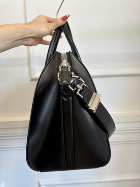 Givenchy Large Antigona Black