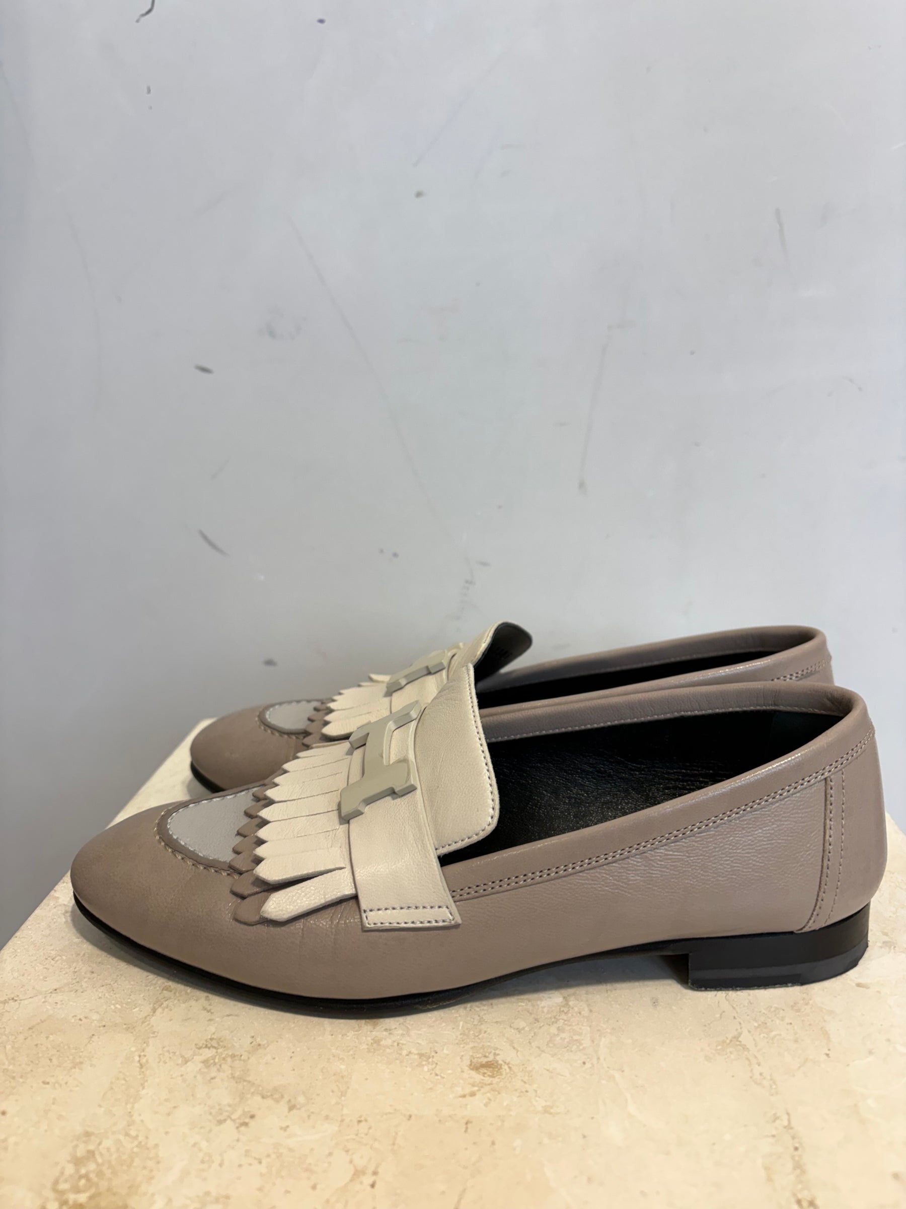 Hermès Beige Royal Loafers With Fringe Detail, 36