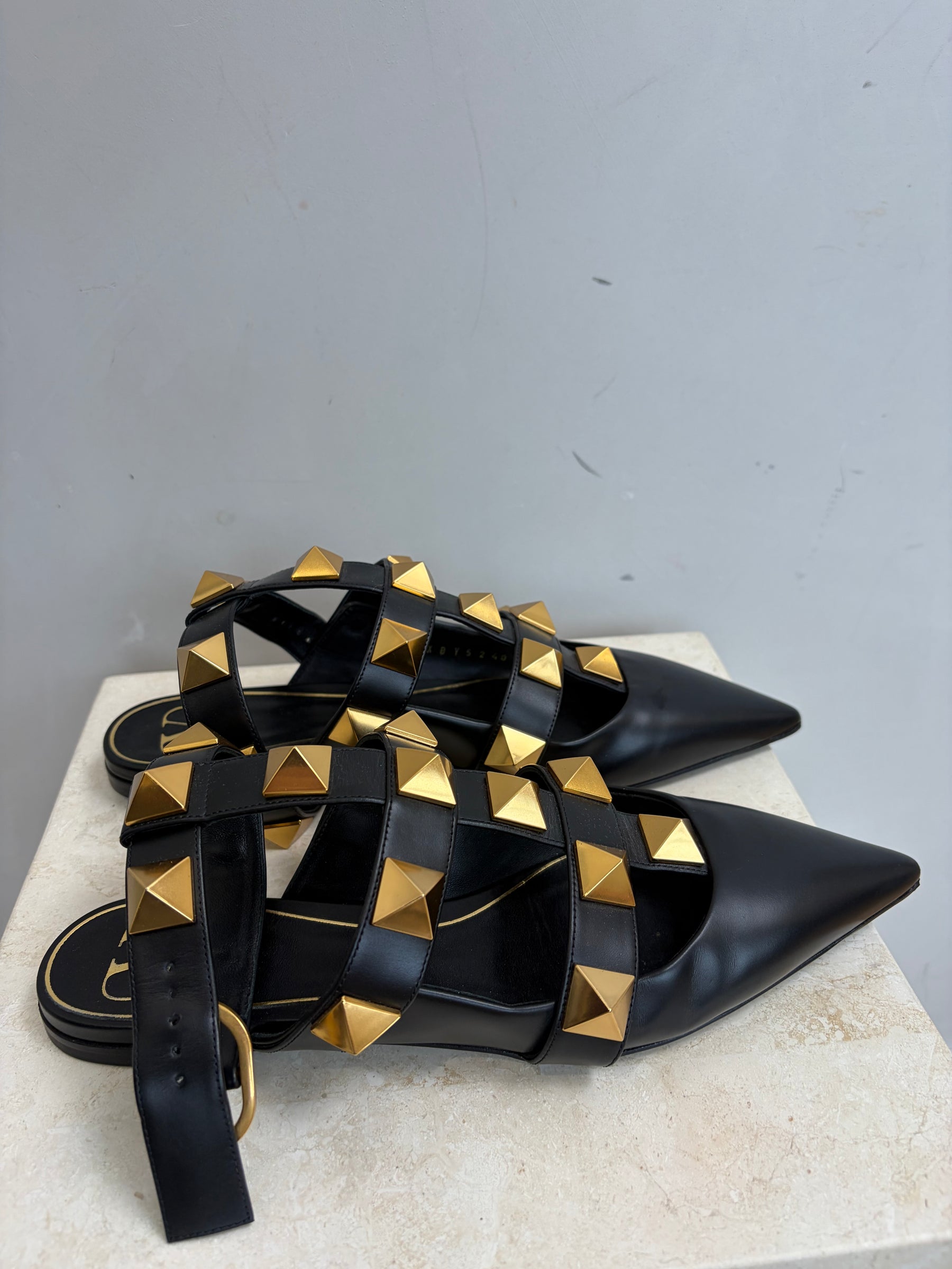 Valentino Garavani Black Leather Pointed Roman Stud Flats, 40